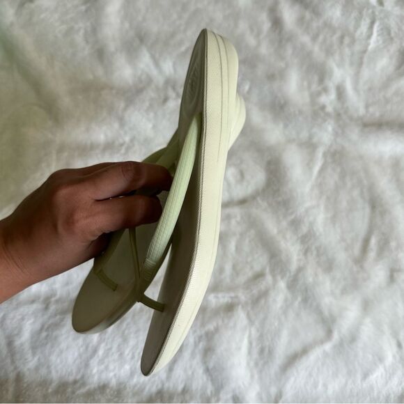 FitFlop Women's Iqushion Ergonomic Flip-Flops Size 7 - Picture 10 of 11